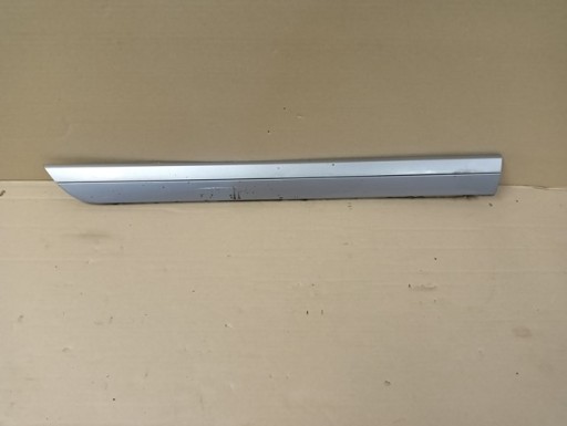 LAJSNA NA VRATA DESNA STRANA ZADNJI ZADNJA VW PASSAT B8 3G 14-