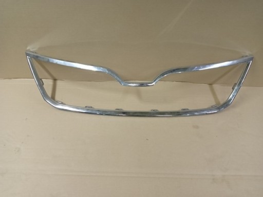 MASKA GRIL KROM OBLOGA SKODA RAPID 5JA 12-