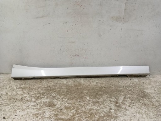 LAJSNA PRAGA DESNA STRANA PRAG BMW I 1 F20 11-
