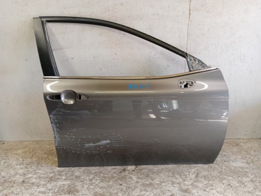 VRATA DESNA  PREDNJA STRANA TOYOTA CAMRY VIII 8 18-