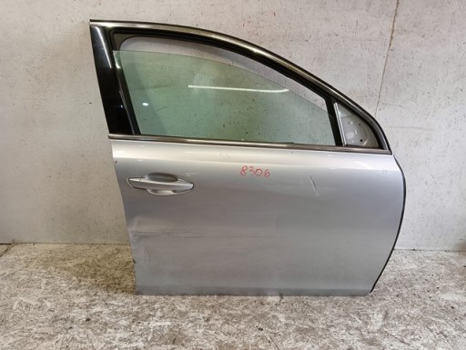 VRATA DESNA  PREDNJA STRANA PEUGEOT 208 II 2 19-