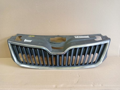 MASKA GRIL SKODA RAPID 5J 12-