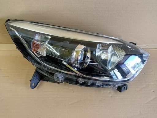 LAMPA FAR DESNA STRANA RENAULT CAPTUR I 1 13-