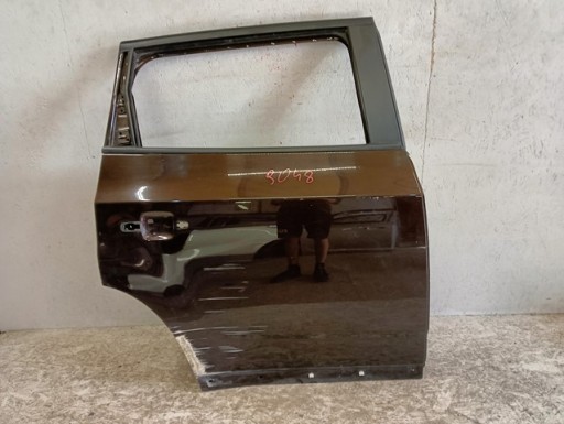 VRATA DESNA  ZADNJA STRANA ZADNJI CHEVROLET ORLANDO 10-