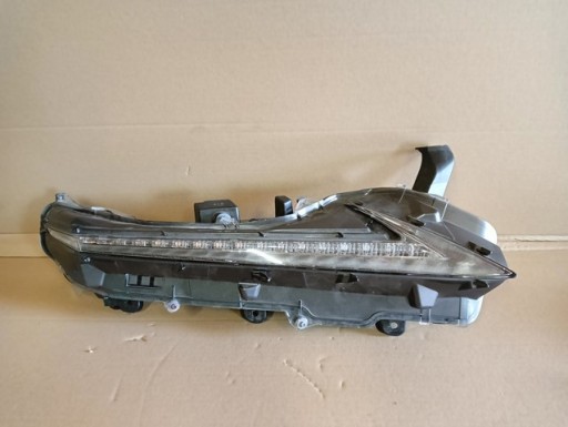 DRL LED ZMIGAVAC DESNA STRANA LEXUS NX 1 14-