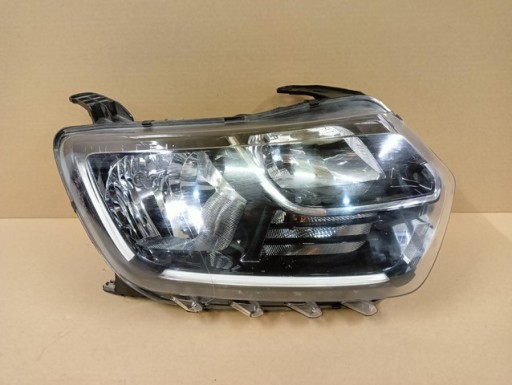 LAMPA FAR DESNA STRANA DACIA DUSTER II 2 LED 17-21R