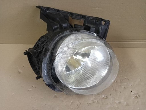 LAMPA FAR DESNA STRANA NISSAN JUKE I 1 10-14R