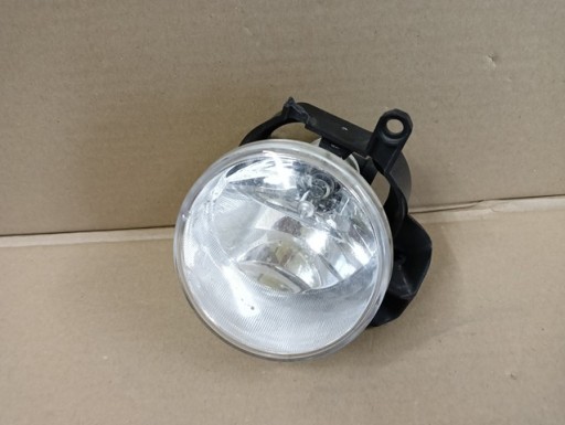 MAGLENKA LIJEVA STRANA PREDNJA TOYOTA YARIS III 3 AURIS II 2 11-