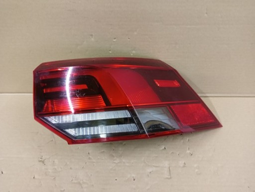 LAMPA FAR DESNA STRANA ZADNJA ZADNJI VW GOLF VIII 8 5H LED 20-