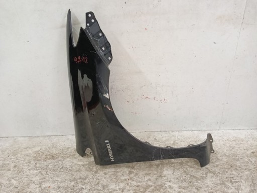 BLATOBRAN DESNA STRANA PREDNJA TOYOTA AURIS II 2 12-18