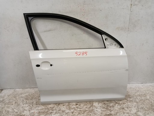 VRATA DESNA  PREDNJA STRANA SKODA RAPID 5J 12-