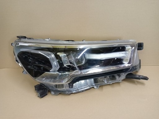 LAMPA FAR DESNA STRANA FULL LED TOYOTA HILUX VIII 8 REDIZAJN 20-