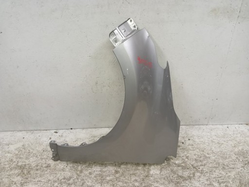 BLATOBRAN LIJEVA STRANA PREDNJA TOYOTA YARIS IV 4 20-