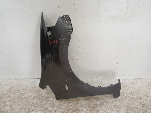 BLATOBRAN DESNA STRANA PREDNJA TOYOTA AURIS I 1 06-09