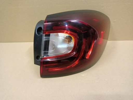 LAMPA FAR DESNA STRANA ZADNJA ZADNJI RENAULT CAPTUR I 1 REDIZAJN 17-