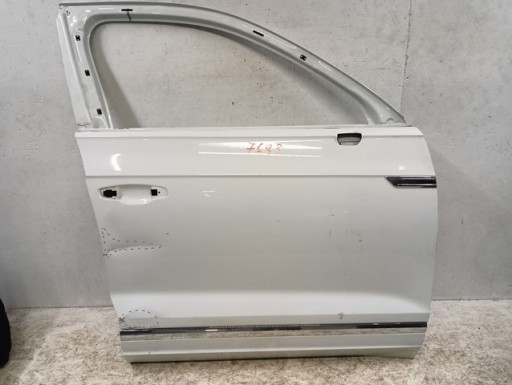 VRATA DESNA  PREDNJA STRANA VW TOUAREG III 3 760 17-