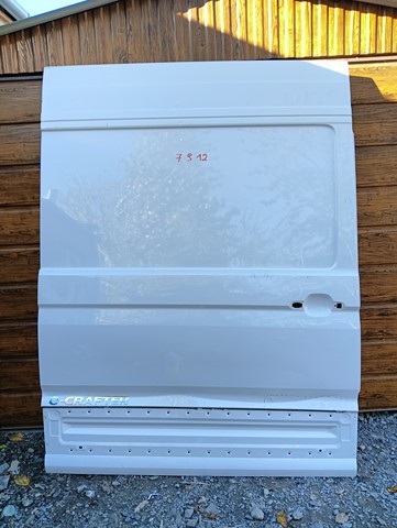 VRATA DESNA  ZADNJA ZADNJI BOČNA VW CRAFTER II MAN TGE 7C 17-