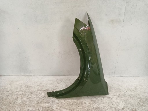 BLATOBRAN LIJEVA STRANA PREDNJA AUDI Q2 81A 16-