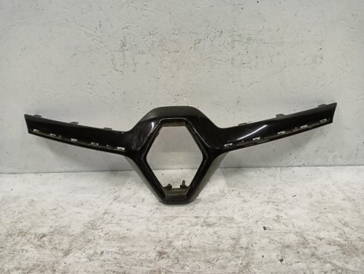 MASKA GRIL RENAULT KADJAR 15-