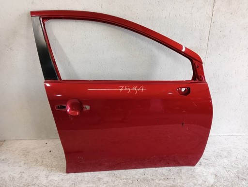 VRATA DESNA  PREDNJA STRANA SUZUKI SX4 S-CROSS II 22-