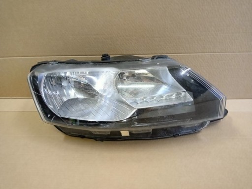 LAMPA FAR DESNA STRANA SKODA RAPID REDIZAJN LED 5JB