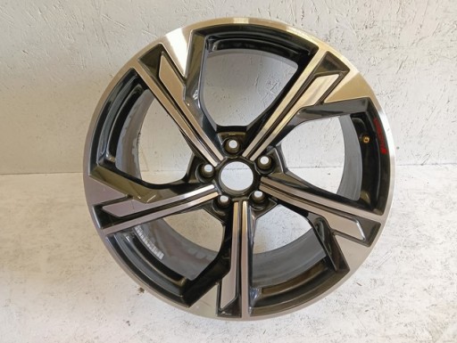 ALUMINIJSKA FELGA AUDI A4 S4 B9 8W0601025EM 19X8,5 ET46 5X112