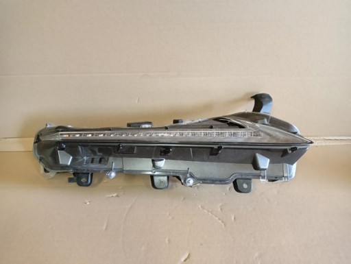 DRL LED ZMIGAVAC DESNA STRANA LEXUS NX 1 14-