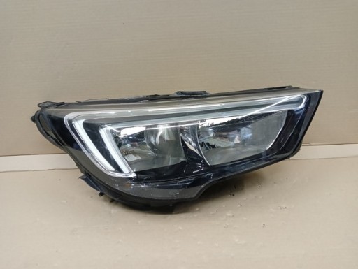 LAMPA FAR DESNA STRANA LED OPEL GRANDLAND X 17-