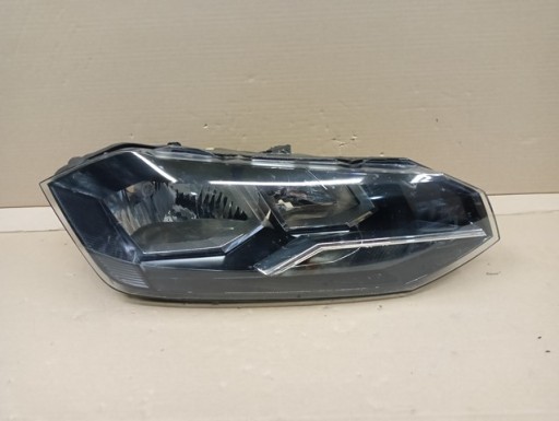 LAMPA FAR DESNA STRANA VW POLO 2G 17-