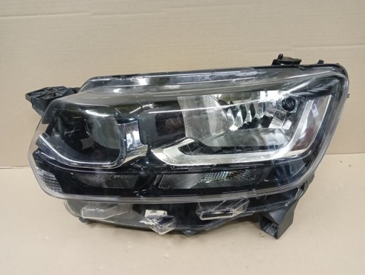 LAMPA FAR LIJEVA STRANA TOYOTA PROACE CITY VERSO 20-