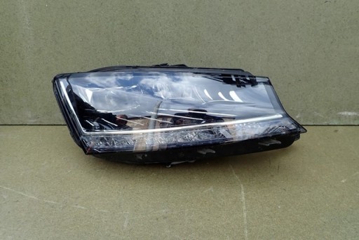 LAMPA FAR DESNA STRANA FULL LED SKODA FABIA III 6V 18-