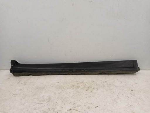 LAJSNA PRAGA DESNA STRANA PRAG MASERATI LEVANTE M161 18-