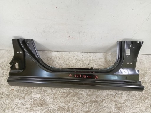 PRAG DESNA STRANA GOLI OPLATA RENAULT MEGANE IV 4 16-