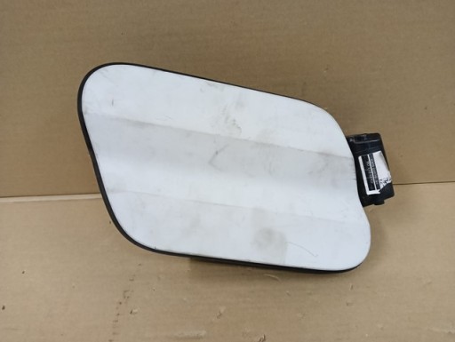 KUČIŠTE OTVOR ULJEVANJA GORIVA VW TOURAN III 3 5TA 15-