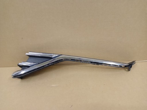 MREŽICA BRANIKA PREDNJA STRANA LIJEVA VW TOUAREG III 3 760 18-