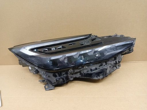 LAMPA FAR DESNA STRANA FULL LED TOYOTA CHR CH-R II 2 23-