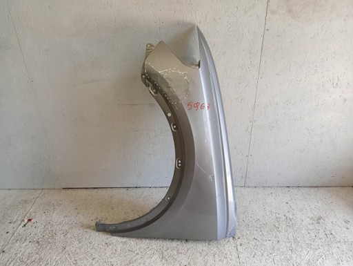 BLATOBRAN LIJEVA STRANA PREDNJA AUDI Q3 II 83A 18-