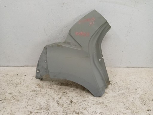 BLATOBRAN DESNA STRANA ZADNJI OPLATA  ZADNJA TOYOTA YARIS IV 4 20-