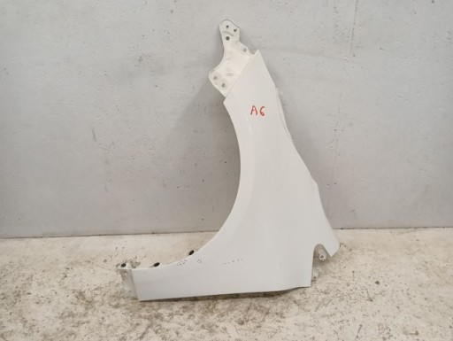 BLATOBRAN LIJEVA STRANA PREDNJA TOYOTA COROLLA E21 LIMUZINA / SEDAN 19-