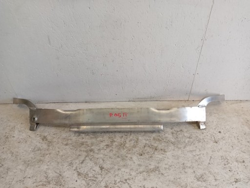 GREDA ISPOD BRANIK PREDNJA STRANA AUDI Q5 II 2 80A 17-