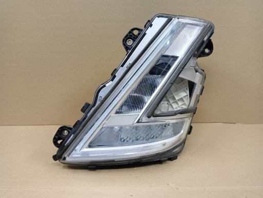 LAMPA FAR LIJEVA STRANA FULL LED VOLVO FH5 FH-5 21-
