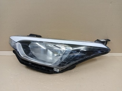 LAMPA FAR LIJEVA STRANA HYUNDAI I20 II 2 14-