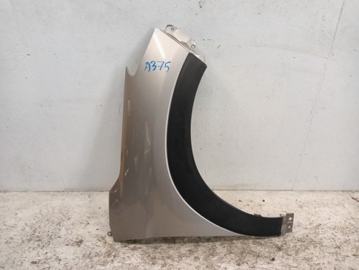 BLATOBRAN DESNA STRANA PREDNJA HYUNDAI TUCSON III 3 15-