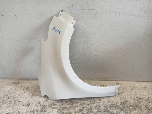 BLATOBRAN DESNA STRANA PREDNJA TOYOTA YARIS IV 4 20-
