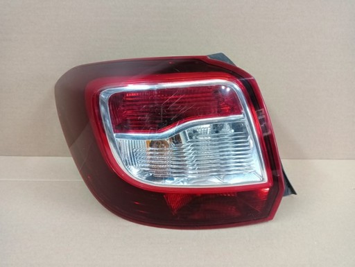 LAMPA FAR LIJEVA STRANA ZADNJA  ZADNJI DACIA SANDERO II 2 12-16R