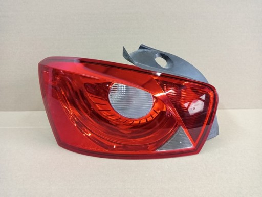 LAMPA FAR LIJEVA STRANA ZADNJA  ZADNJI SEAT IBIZA IV 4 6J 08-12R