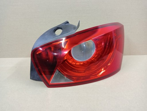 LAMPA FAR DESNA STRANA ZADNJA ZADNJI SEAT IBIZA IV 4 J 08-12R