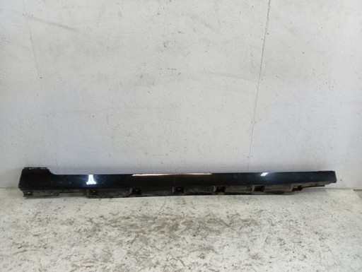 LAJSNA PRAGA DESNA STRANA PRAG VW PASSAT B8 3G 14-