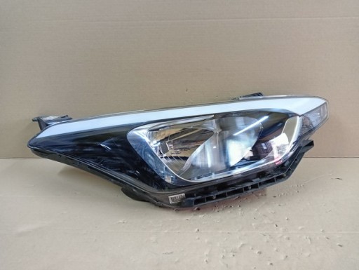 LAMPA FAR DESNA STRANA HYUNDAI I20 II 2 14-