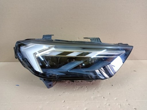 LAMPA FAR DESNA STRANA FULL LED AUDI A1 II 2 82A 18-